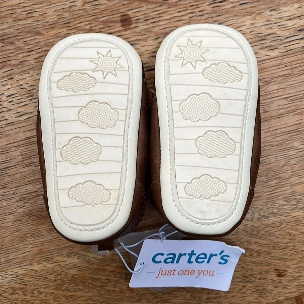 NWT Carter’s 12–18M Soft Sole Dress Shoes